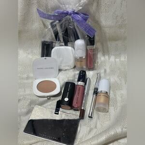 Marc Jacob’s 7 piece gift set